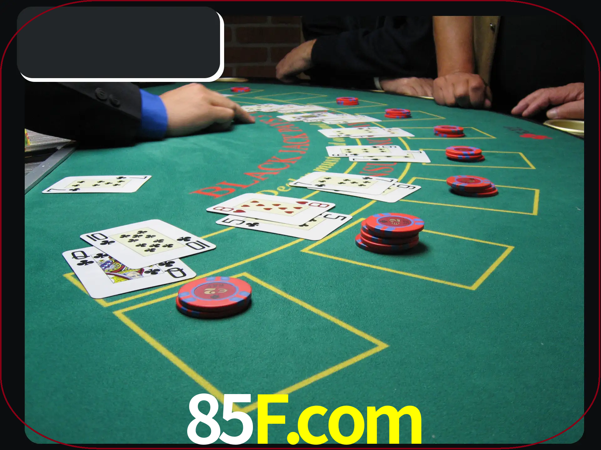 Resolva a combinação e ganhe jogando blackjack.